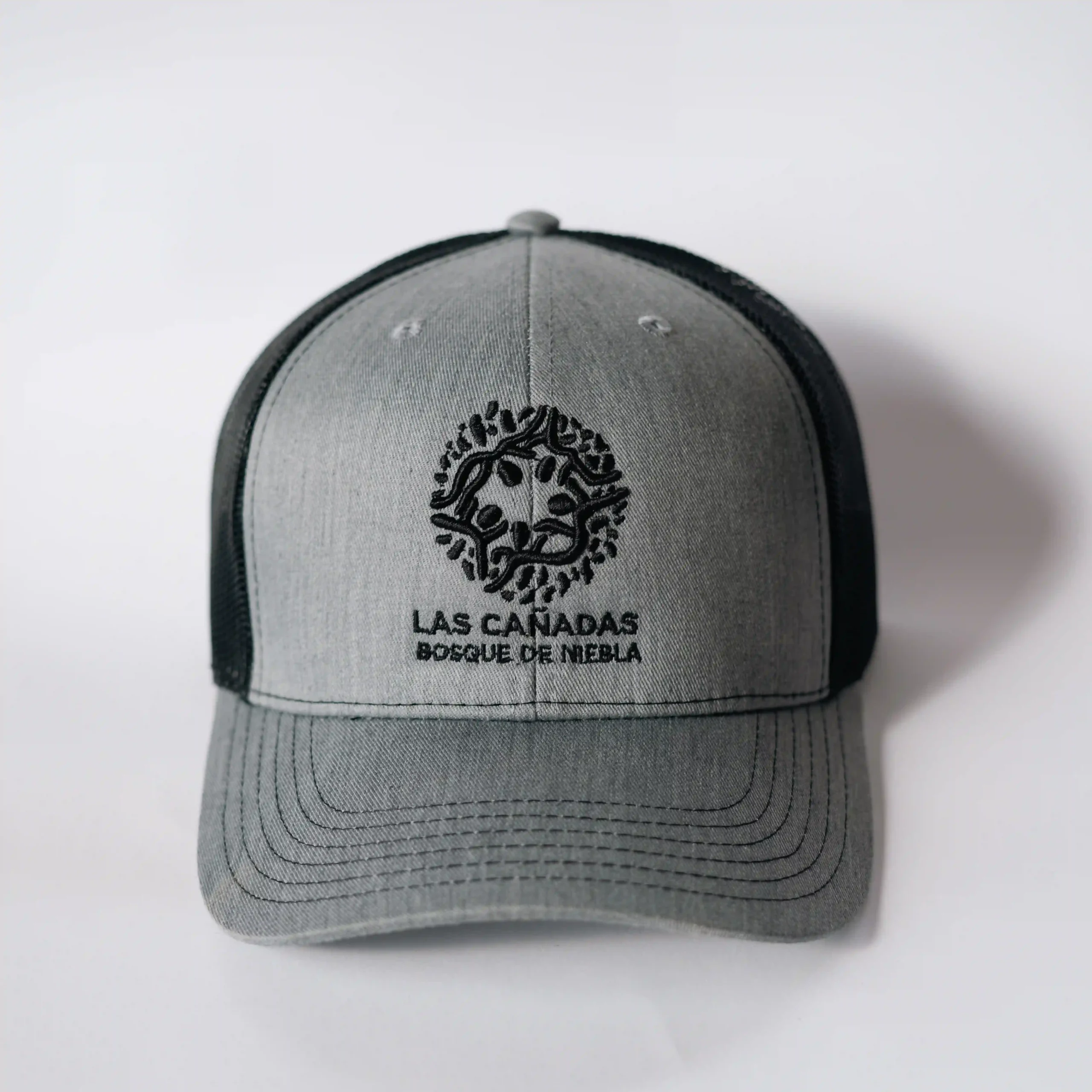 Gorra bordada Las Cañadas gris / negro - malla gabardina
